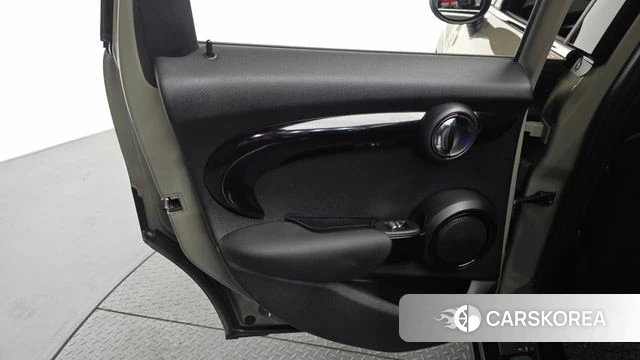 Mini Cooper id 4363322 из Кореи 17