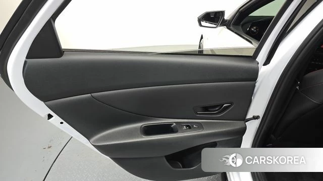 Hyundai The New Avante (CN7) id 4584635 из Кореи 17