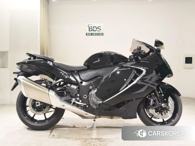 Проданный Suzuki GSX1300R HAYABUSA 2023 из Японии
