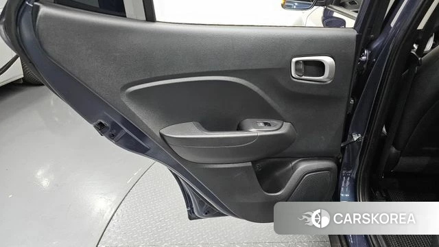 Hyundai Venue id 4899708 из Кореи 17