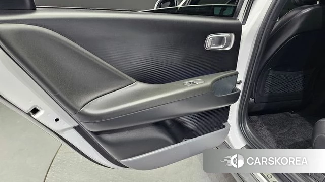 Hyundai Ionic 6 id 4893027 из Кореи 17