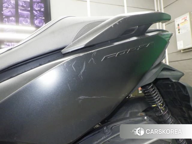 Honda FORZA id 3948189 из Японии 17