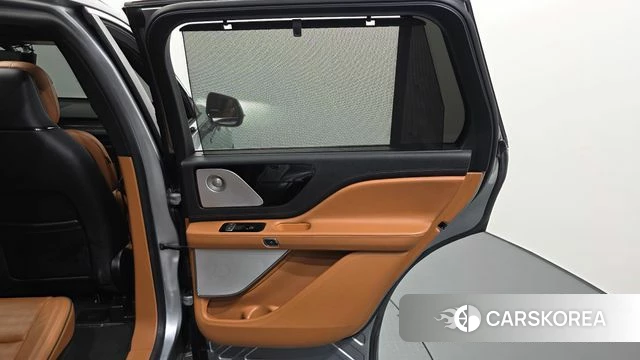 Lincoln Aviator 2nd generation id 4389929 из Кореи 17