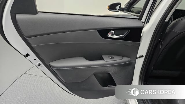 Kia The New K3 2nd generation id 4194464 из Кореи 17