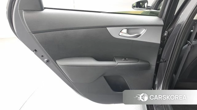 Kia The New K3 2nd generation id 4201617 из Кореи 17