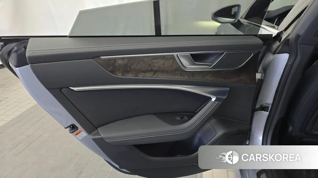 Audi A7 (4K) id 4769706 из Кореи 17
