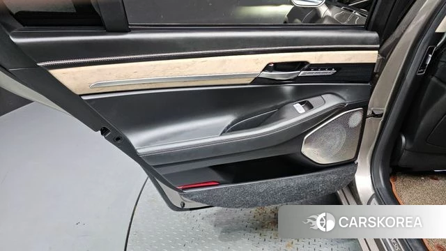 Genesis G90 id 4384467 из Кореи 17