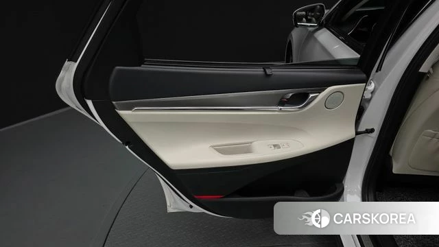 Hyundai The New Grandeur IG id 4463619 из Кореи 17