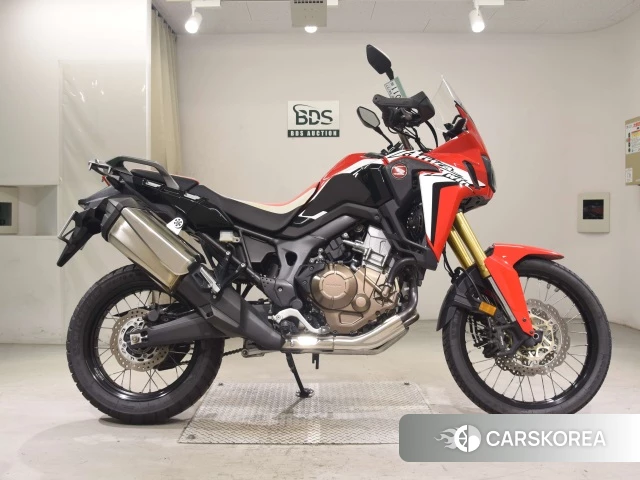 Проданный Honda CRF1000L AFRICA TWIN 2016 из Японии