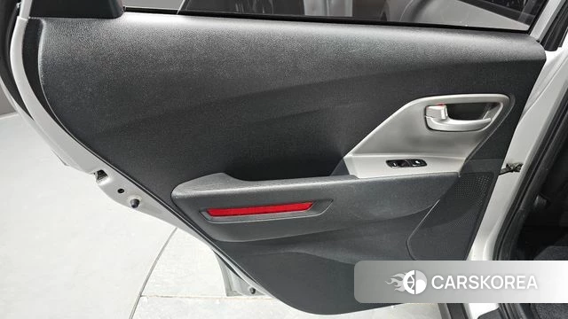 Kia Niro Plus id 4768845 из Кореи 17