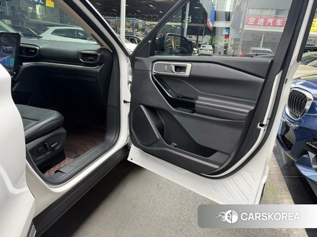 Ford Explorer id 4374537 из Китая 17