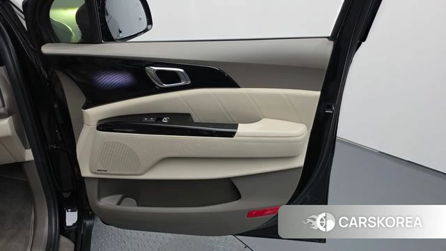 Kia Carnival 4th generation id 4670641 из Кореи 17