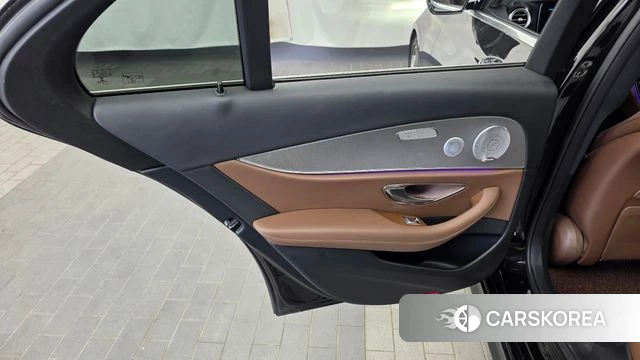 Mercedes-Benz E-Class W213 id 4520169 из Кореи 17