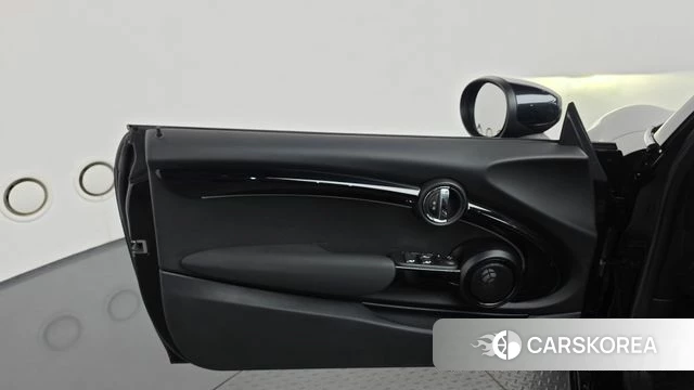 Mini Cooper S Convertible id 4768864 из Кореи 17