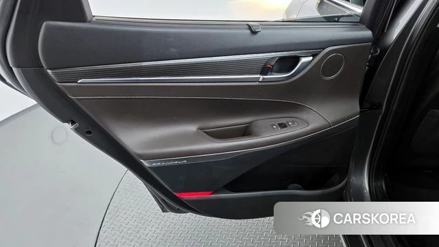 Hyundai Grandeur IG id 4345653 из Кореи 17