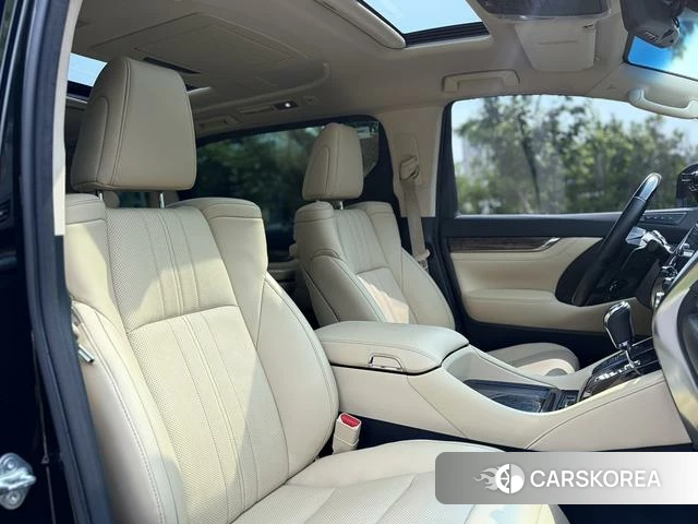 Toyota Elfa id 4307048 из Китая 17