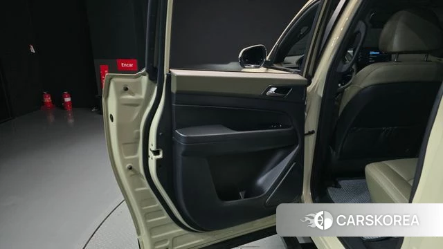 Ssangyong The New Rexton Sports Cannes id 4630655 из Кореи 17