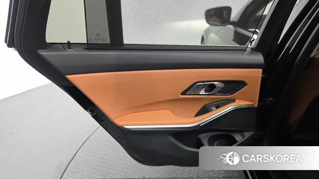 BMW 3 Series (G20) id 4336540 из Кореи 17