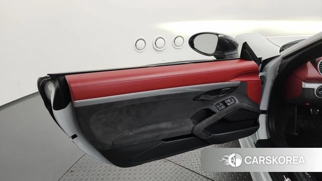 Porsche 718 Boxster id 4416543 из Кореи 17
