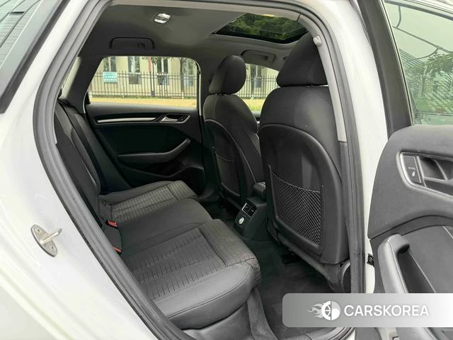 Audi A3 id 4214131 из Китая 17