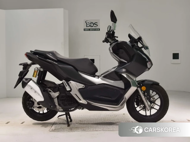 Проданный Honda ADV150 2019 из Японии, фото 2