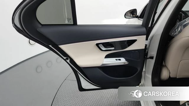 Mercedes-Benz E-Class W214 id 4462526 из Кореи 17
