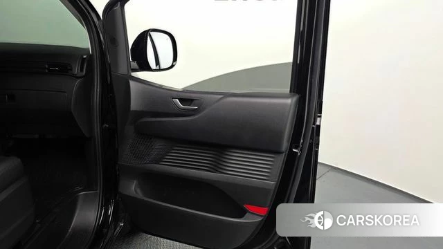 Hyundai Staria id 4607542 из Кореи 17