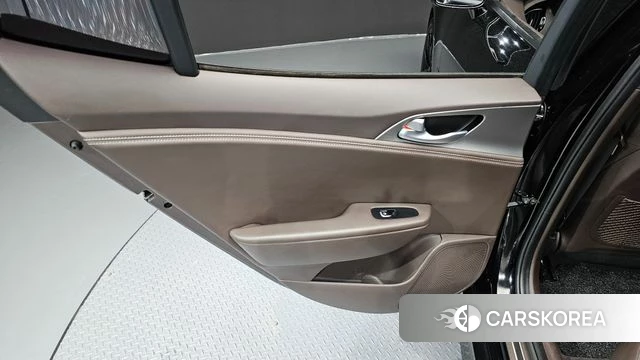 Kia Stinger id 4435476 из Кореи 17