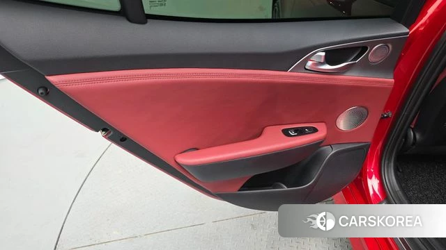 Kia Stinger id 4490706 из Кореи 17