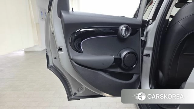 Mini Cooper id 4590739 из Кореи 17