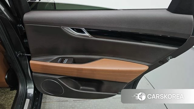 Genesis G80 (RG3) id 4585560 из Кореи 17