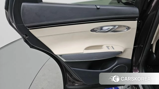 Genesis GV70 id 4330903 из Кореи 17