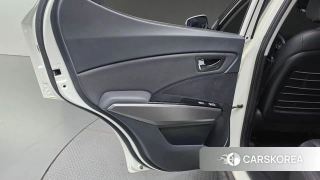 Ssangyong Tivoli Air id 4737301 из Кореи 17