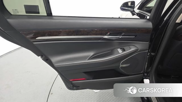 Genesis G90 id 4619210 из Кореи 17