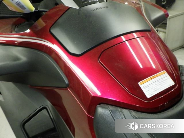 Honda GL1800 TOUR DCT id 4030592 из Японии 17