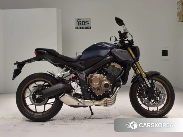 Проданный Honda CB650R 2024 из Японии