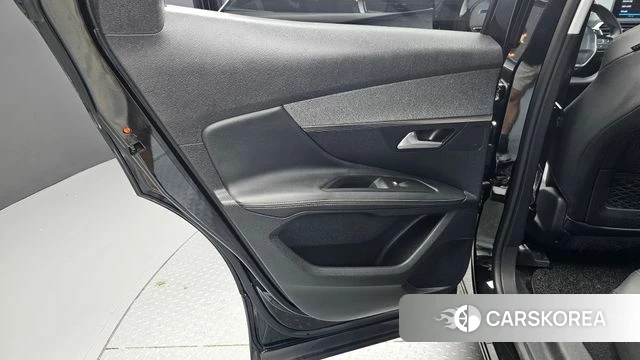 Peugeot 3008 second generation id 4465084 из Кореи 17