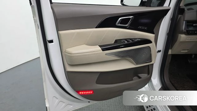 Kia Carnival 4th generation id 4490038 из Кореи 17