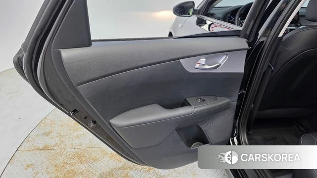 Kia The New K3 2nd generation id 4474975 из Кореи 17