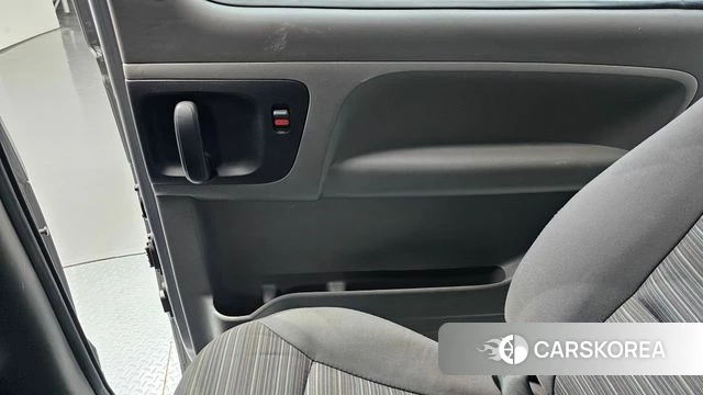 Hyundai The New Grand Starex id 4187770 из Кореи 17