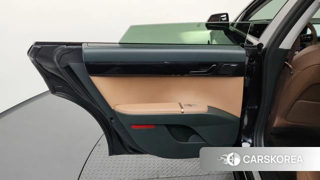 Hyundai Grandeur Hybrid (GN7) id 4656161 из Кореи 17