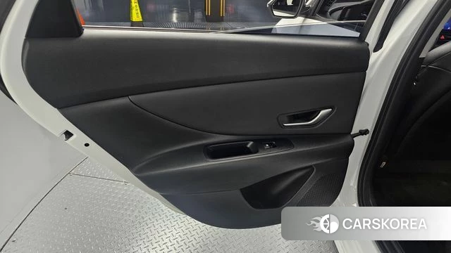 Hyundai Avante Hybrid (CN7) id 4618478 из Кореи 17