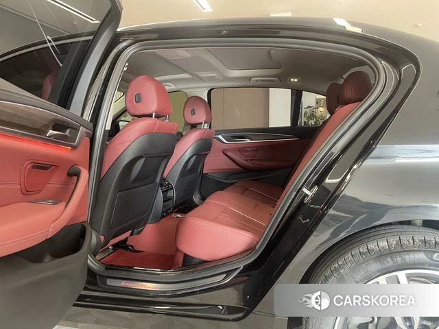 BMW 5 series id 4273306 из Китая 17