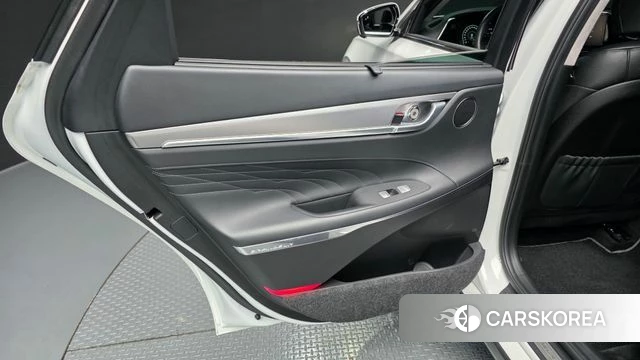 Hyundai The New Grandeur IG id 4203114 из Кореи 17