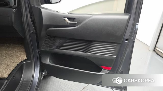Hyundai Staria id 4763895 из Кореи 17