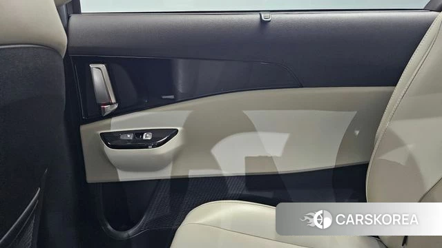 Kia Carnival 4th generation id 4604425 из Кореи 17