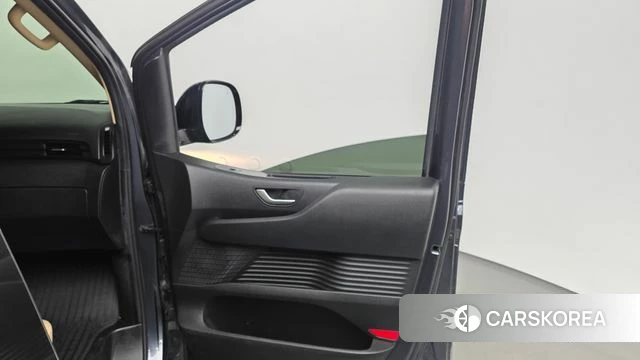 Hyundai Staria id 4650464 из Кореи 17