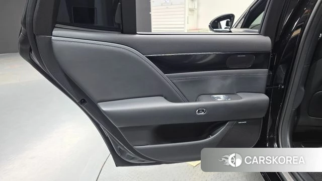 Genesis G90 (RS4) id 4710785 из Кореи 17