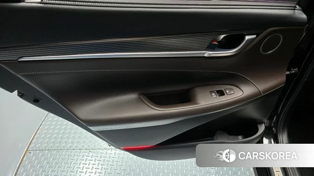 Hyundai Grandeur IG id 4188701 из Кореи 17