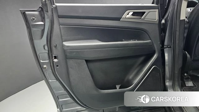 Ssangyong Rexton Sports id 4770720 из Кореи 17
